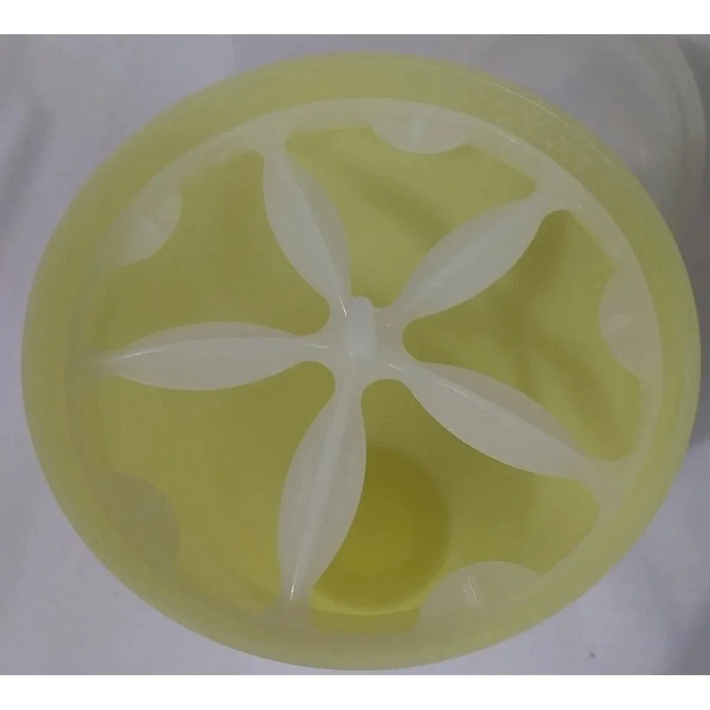 Tupperware Tumbler Shaker Cup Yellow‎ 844-2 Flip Lid 844-3 Insert 846-15 Vintage